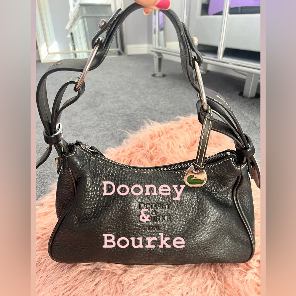 Dooney & Bourke leather bag